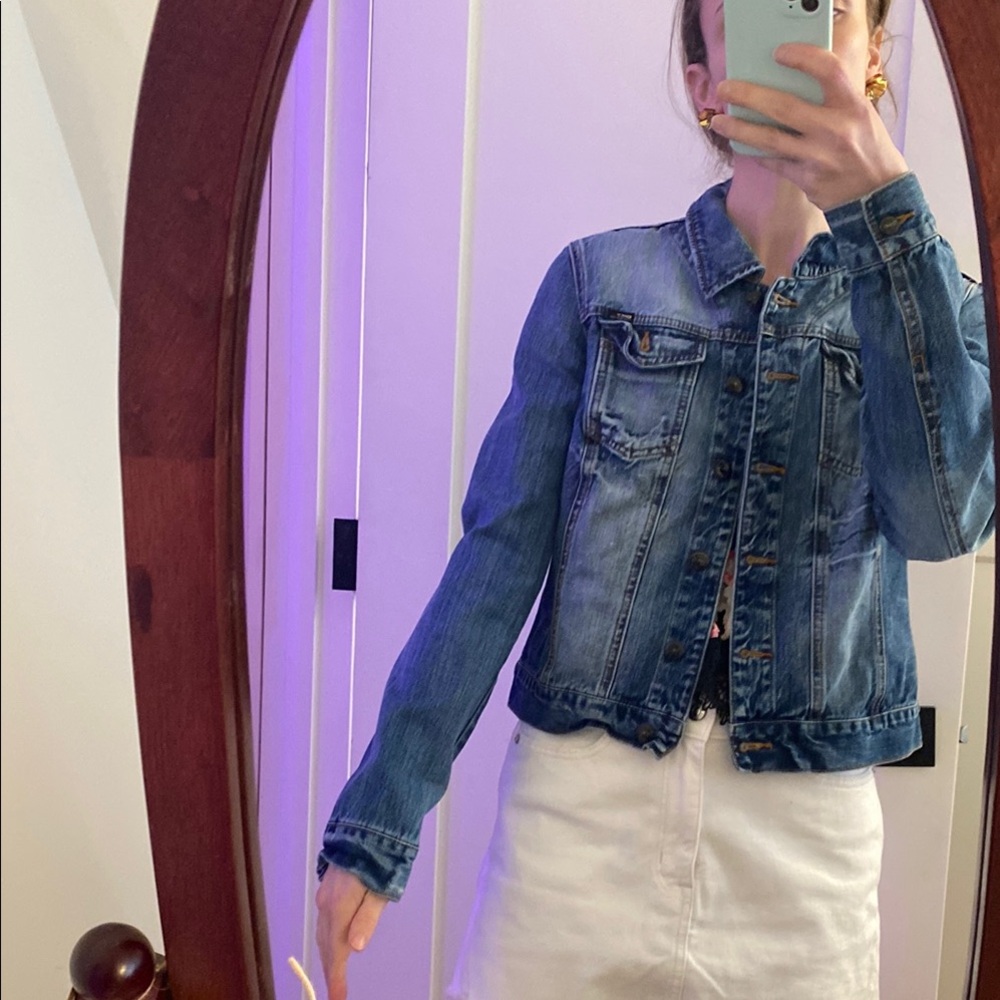 Blue Cropped Jean Jacket with Classic Collar